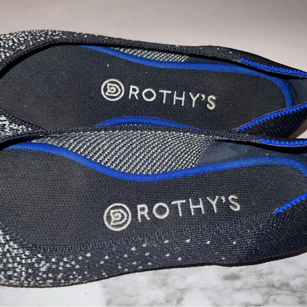 Rothy’s black & white flats - Picture 6 of 9